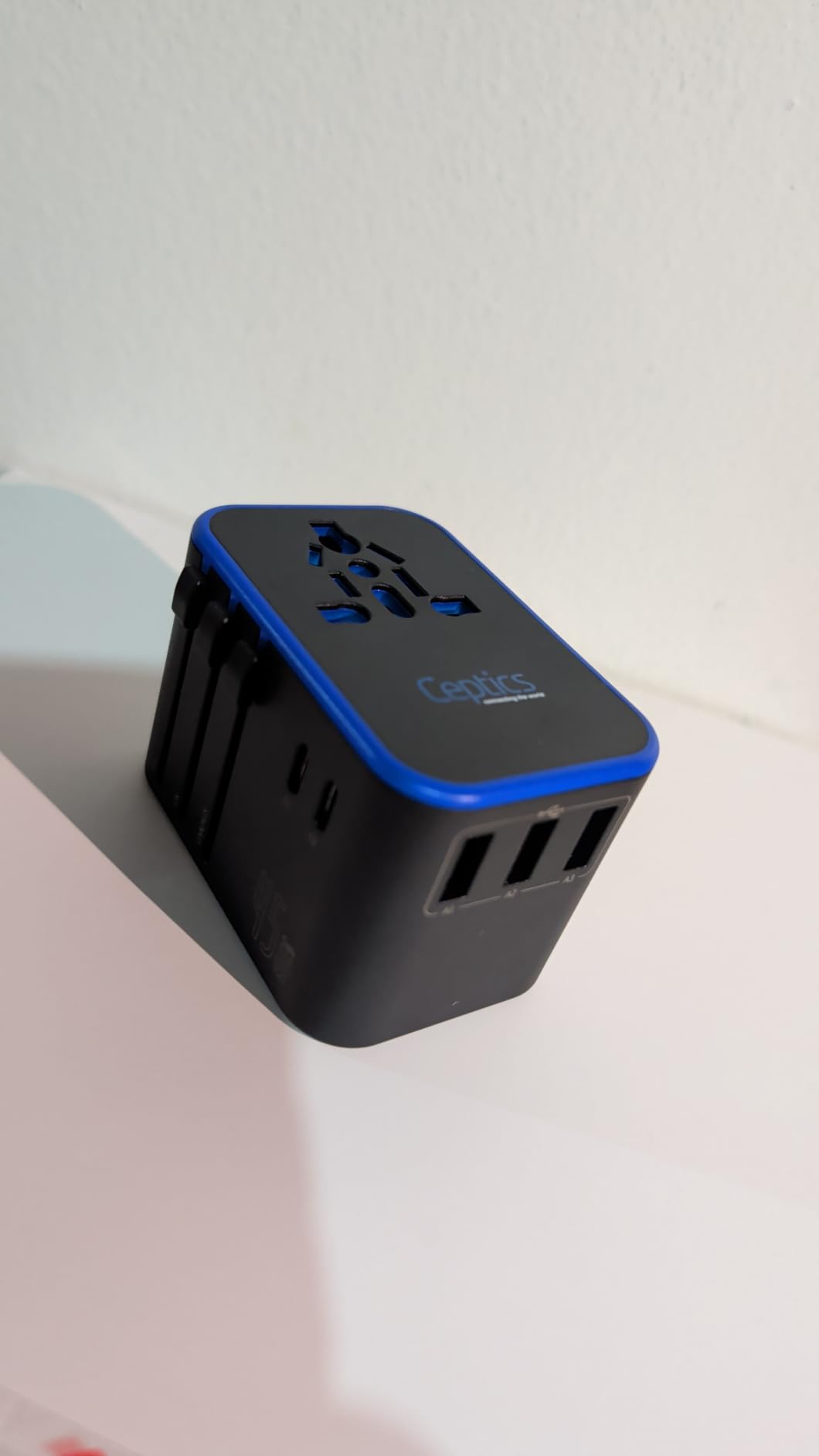 Ceptics 45W Universal Travel Adapter w/ 3 USB-A, 2 USB-C & Universal Input customer photo 1