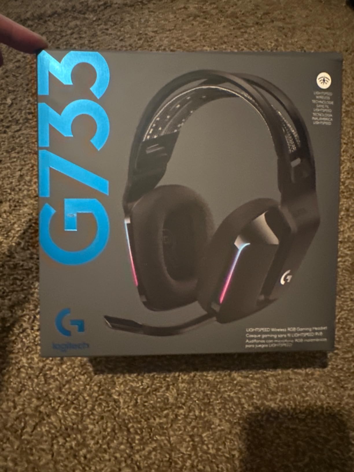 Logitech G733 Lightspeed Wireless Gaming Headset - White customer photo 2