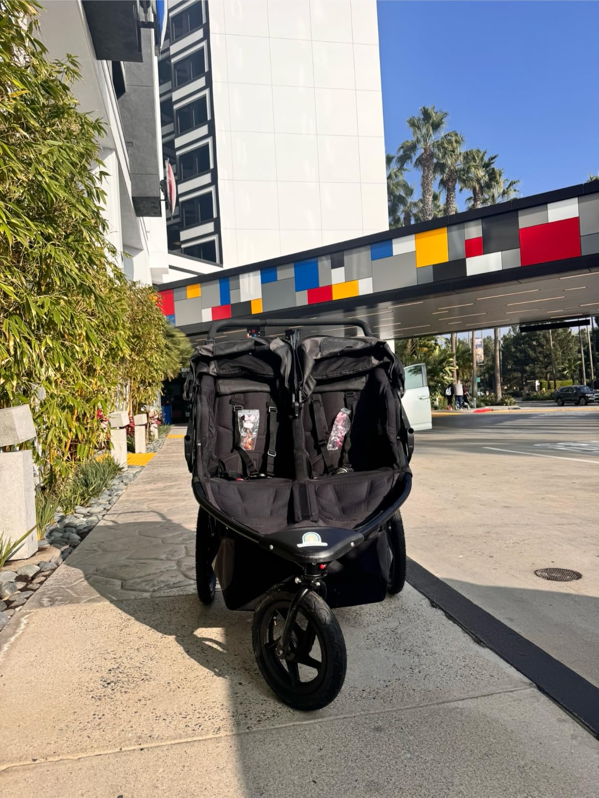BOB Gear Revolution Flex 3.0 Duallie Jogging Stroller — Graphite Black customer photo 2