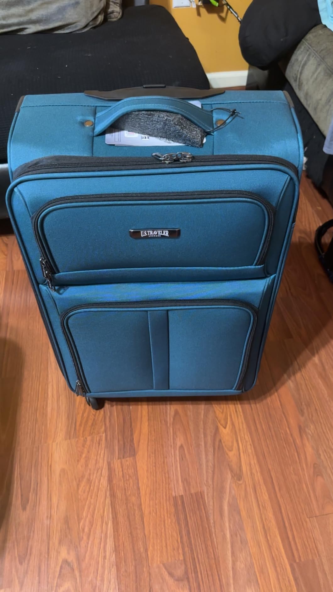 U.S. Traveler Anzio Softside Expandable Luggage with Spinner Wheels, Teal, 3-Piece Set (22/26/30) customer photo 2