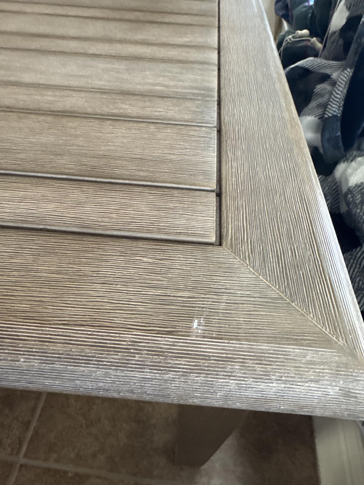 Signature Design by Ashley Wood Outdoor Coffee Table, Grayish Brown, Weather resistant eucalyptus wood, 5-step protective coating, Slatted top sheds rainwater, 50-in width, Gerianne Series customer photo 1