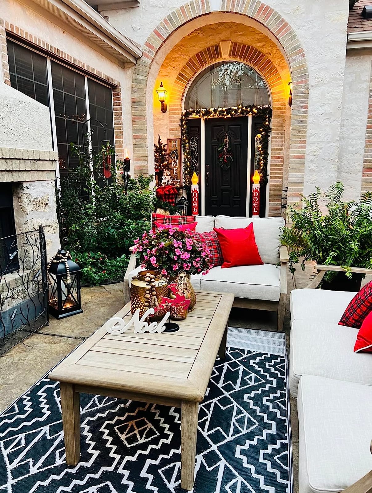 Signature Design by Ashley Wood Outdoor Coffee Table, Grayish Brown, Weather resistant eucalyptus wood, 5-step protective coating, Slatted top sheds rainwater, 50-in width, Gerianne Series customer photo 2