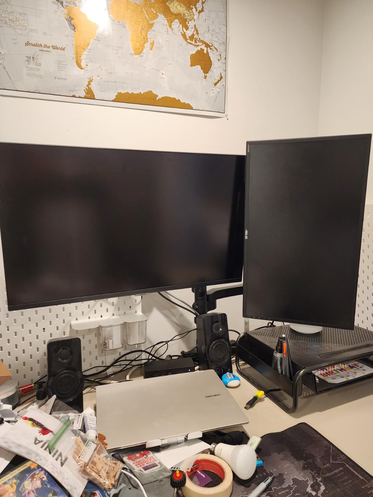 HUANUO 17-32 Inch Dual Monitor Stand, Stacked Monitor Mount, Monitor Arms for 2 Monitors, Ergonomic Adjustable Tilt/Swivel/Rotate, Weight Max 19.8 lbs, VESA 75/100mm customer photo 2