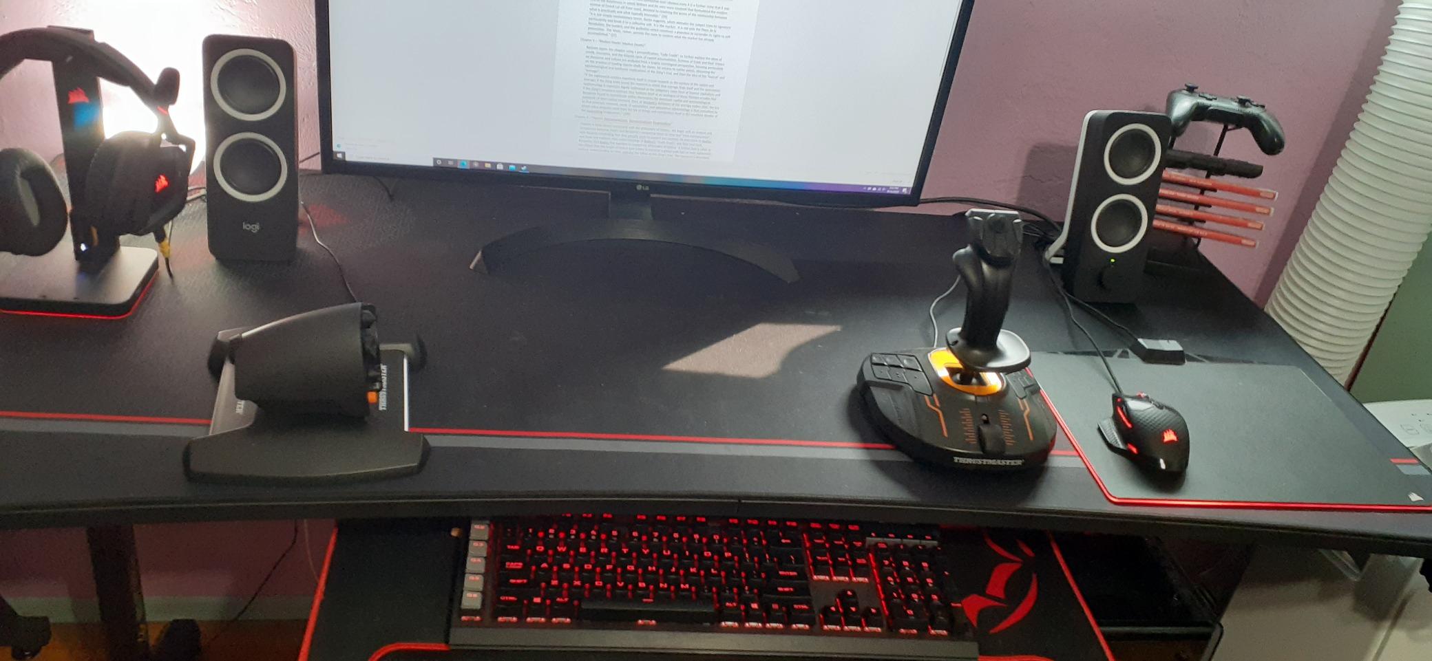 Respawn 1048 Gaming Desk, 48 Inch Computer Desk with Cable Management | 48 inch gaming desk with full surface mouse pad, cable tray, ergonomic curve and 175-lb support for gaming or work. customer photo 1