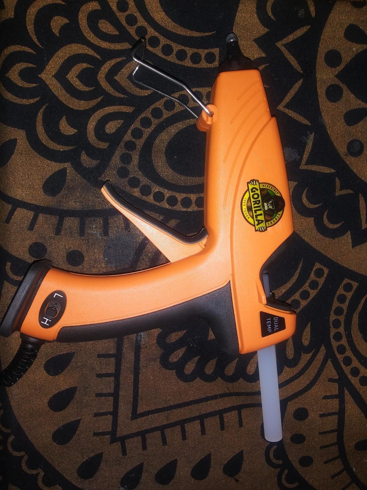 Gorilla Dual Temp Full Size Hot Glue Gun, Precision Nozzle customer photo 1