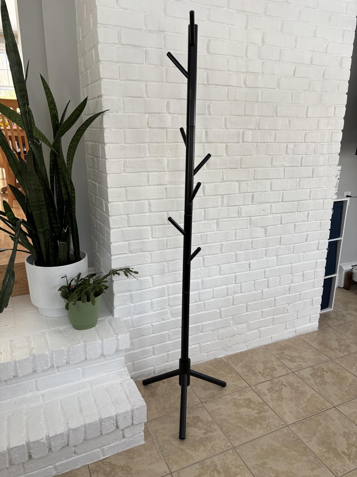 Pipishell Solid Wooden Coat Rack Freestanding with 8 Hooks, Brown customer photo 1