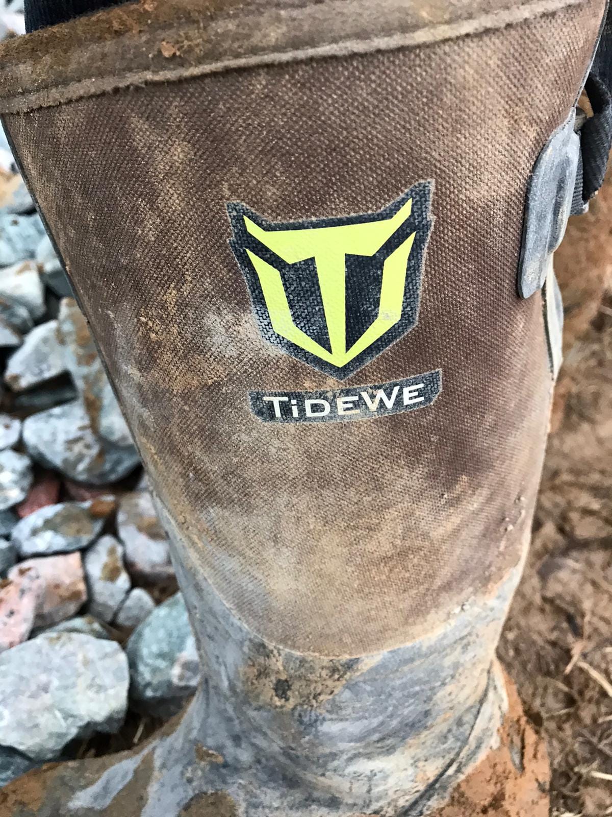 TIDEWE Rubber Work Boots for Men, Steel Toe & Shank, Waterproof Anti Slip customer photo 2