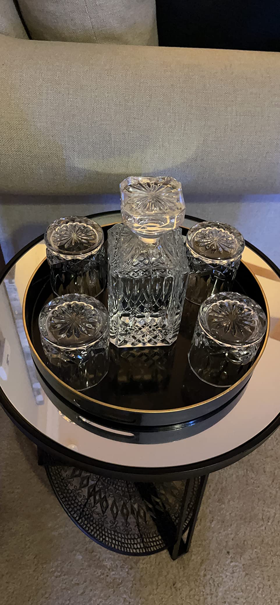 Mixology & Craft Luxury Whiskey Decanter Gift Set - 25oz Crystal Decanter, 4 Old-Fashioned Glasses, 4 Slate Coasters with Diamond Pattern Premium Black Gift Box customer photo 2