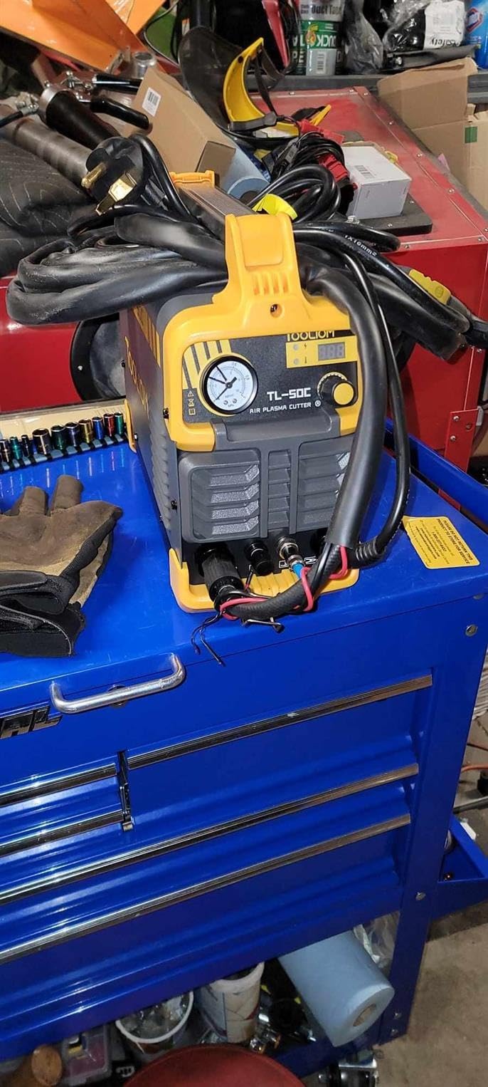 TOOLIOM 50A Non-Touch Pilot Arc Plasma Cutter, Dual Voltage 110/220V customer photo 2