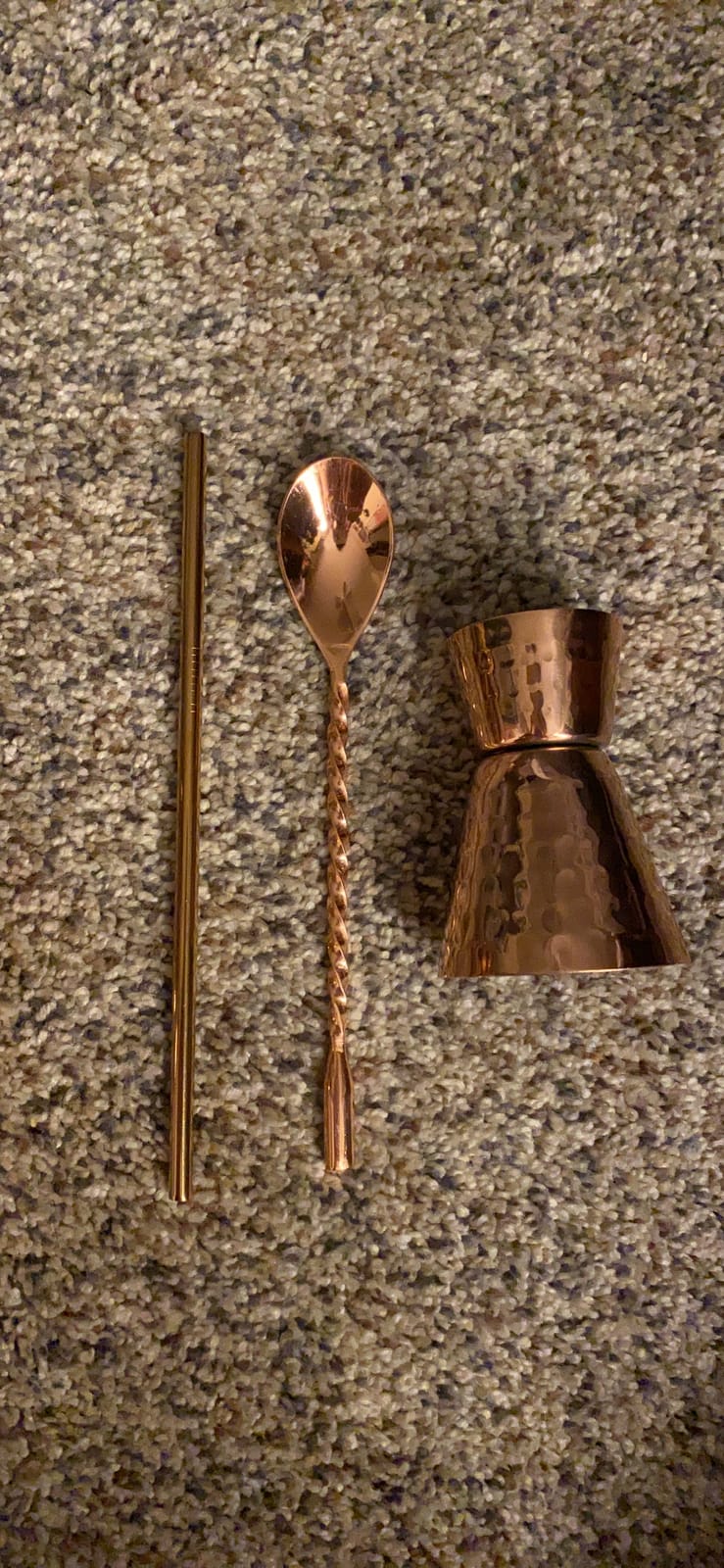 Kitchen Science Copper Moscow Mule Mug Gift Set - 6 Tarnish-Resistant 19 oz Mugs with Stainless Steel Interior, 6 Straws & Jigger - Ideal for Cocktails, Bars & Gifts customer photo 2