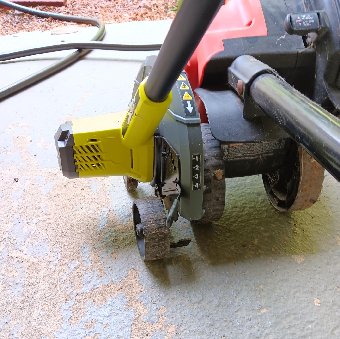 RYOBI 18V ONE+ 22cm Edger (Battery & Charger Excluded) customer photo 1