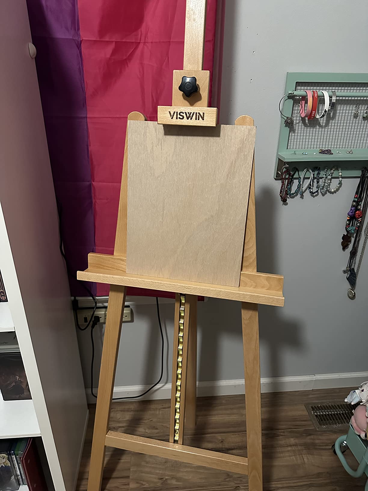 VISWIN Wooden Art Easel for Painting, Adjustable & Foldable Beech Wood Display Easel Stand for Canvas, Hold Canvas up to 43