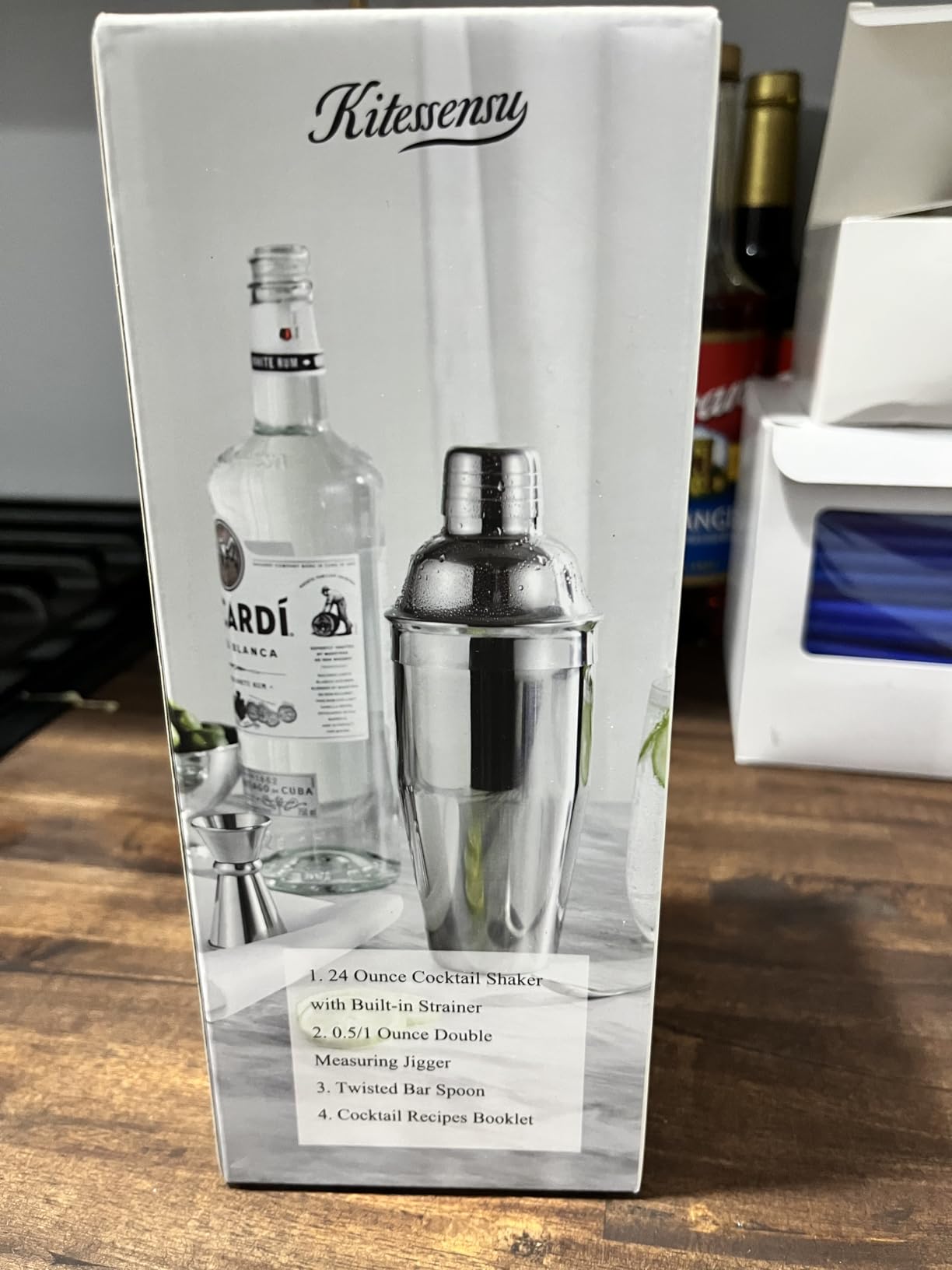 Cocktail Shaker, KITESSENSU 24oz Drink Shaker with Bartender Strainer, Measuring Jigger, Bar Mixing Spoon, Cocktail Recipe Guide, Professional Drink Mixer Set for Beginners, Silver customer photo 2