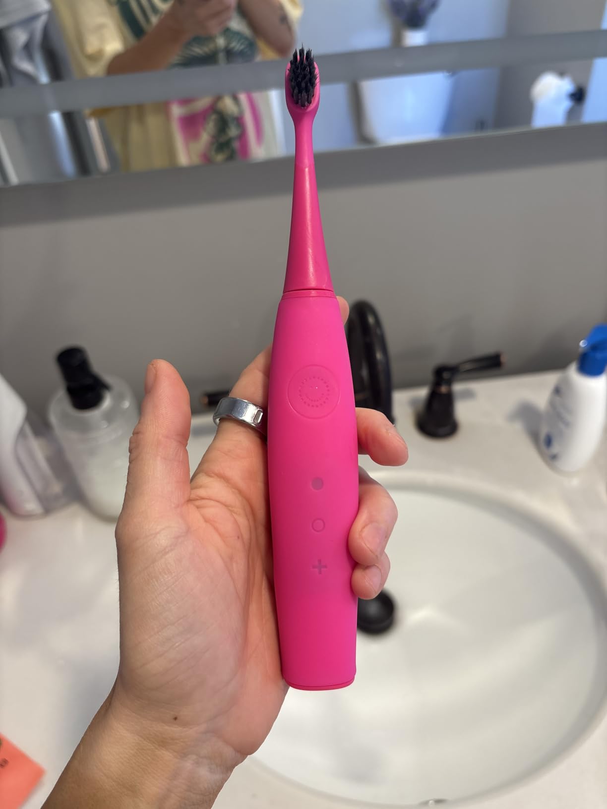 Burst Kids & Toddlers Electric Toothbrush (Blue) | Soft Bristles | Two Minute Timer | Rechargeable Battery | Easy-Grip Silicone Handle | 2 Modes for Healthy Smiles | Ages 3+ customer photo 1