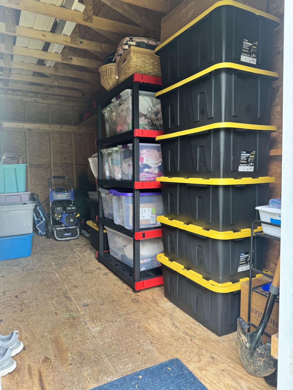 cx craftsman 5-tier heavy duty plastic storage shelves, garage organization | 5-tier storage rack organizes garages, workshops & basements, 200 lb/shelf, 72.3h x 40w x 24d, easy assembly, black/red customer photo 2