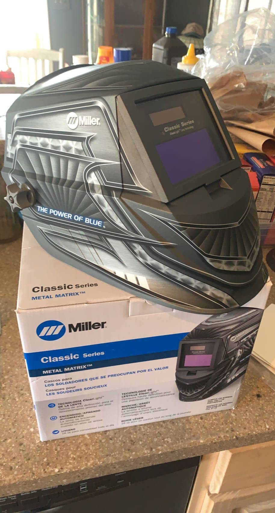 Miller Classic Series Welding Helmet, ClearLight™, Shade 8-13, Black customer photo 2