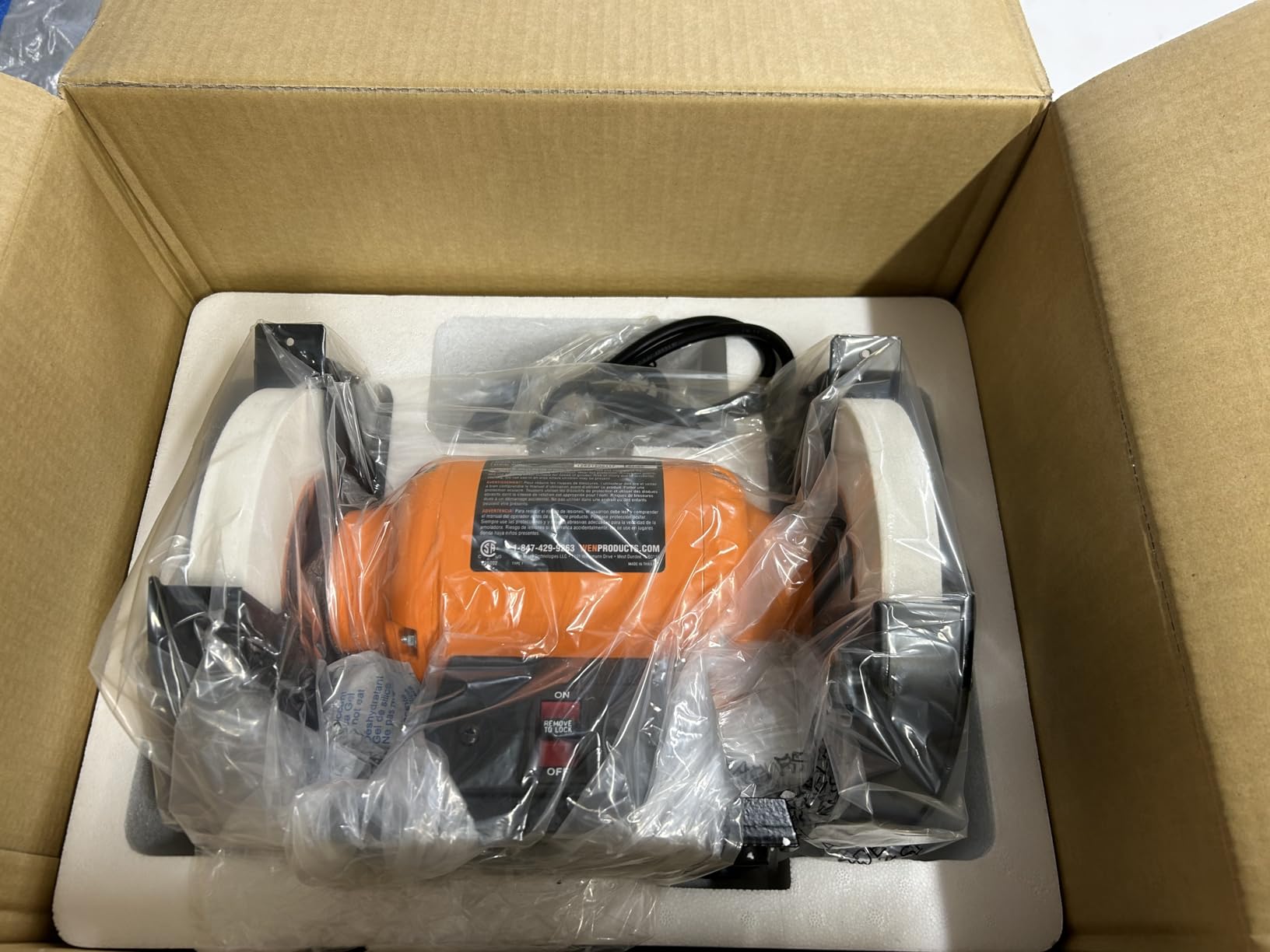 WEN BG4286 3-Amp 8-Inch Slow Speed Bench Grinder, Orange,black customer photo 2