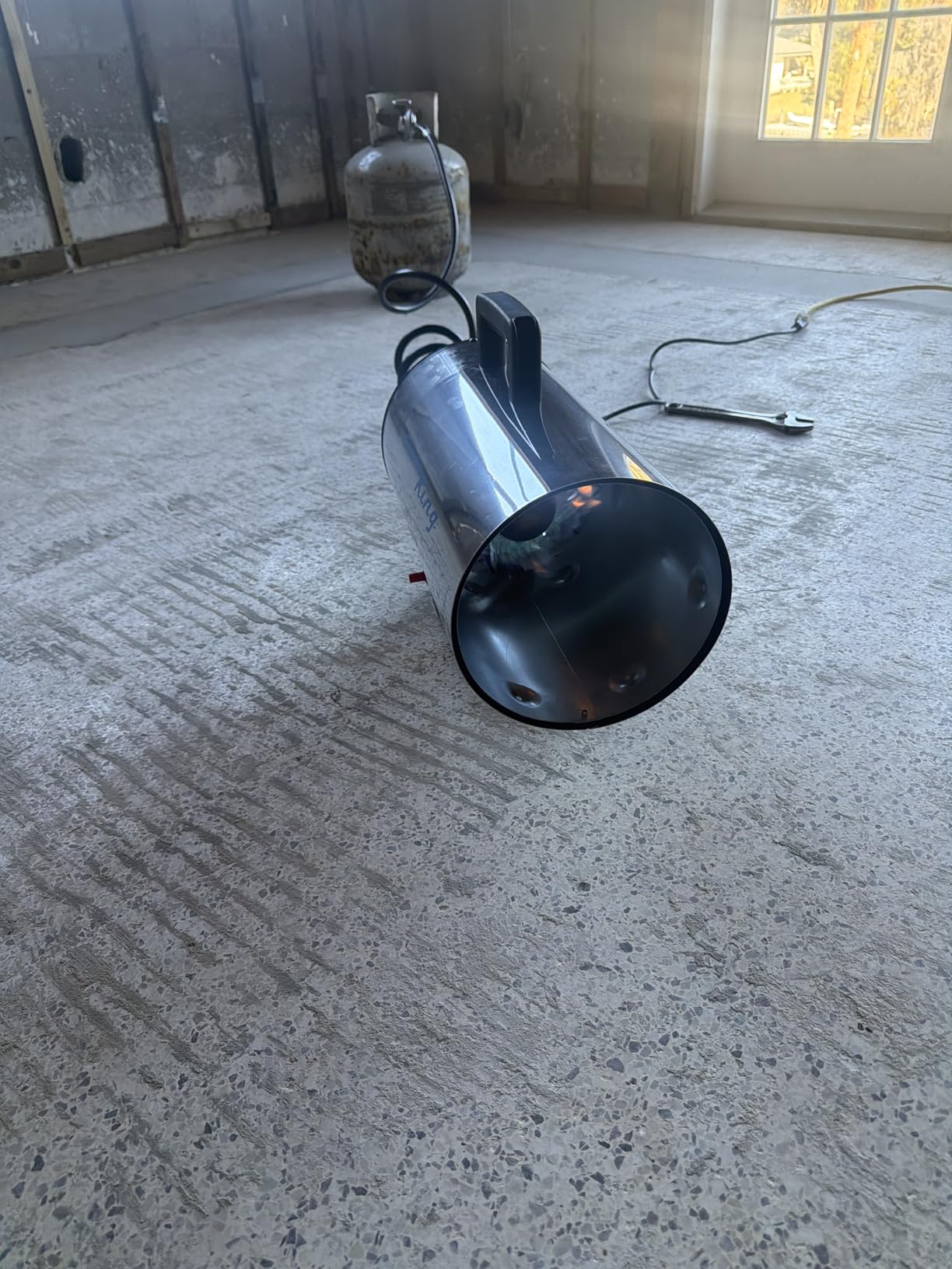 Flame King 60,000 BTU Portable Propane Forced Air Heater Outdoor Great for Jobsite, Construction, Garage, Patio, Stainless Steel customer photo 2