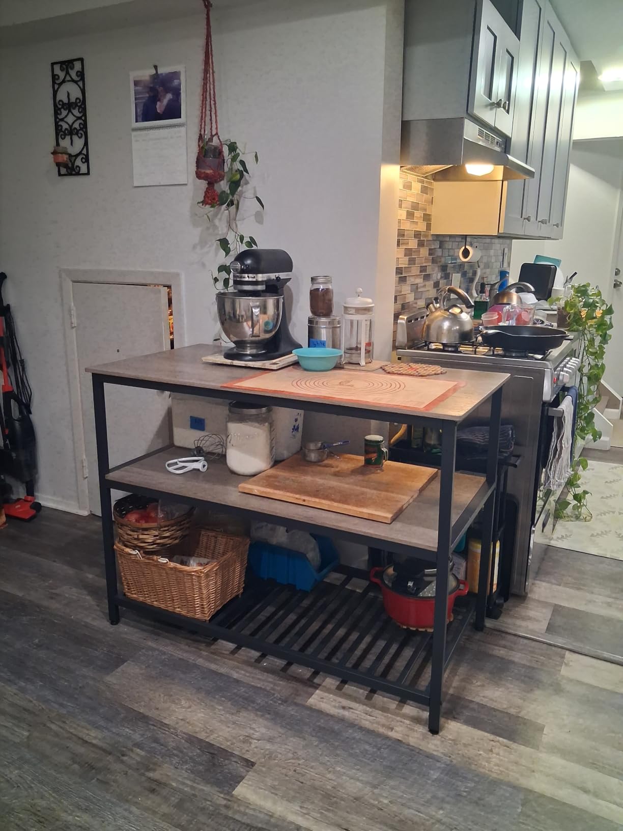 VASAGLE Kitchen Island with 3 Shelves, Storage Cabinet, Steel Structure | Kitchen Shelf with Large Wooden Worktop, 47.2 Inches Width, Golden Oak and Matte White, BARNET Collection UKKI001W09 customer photo 2