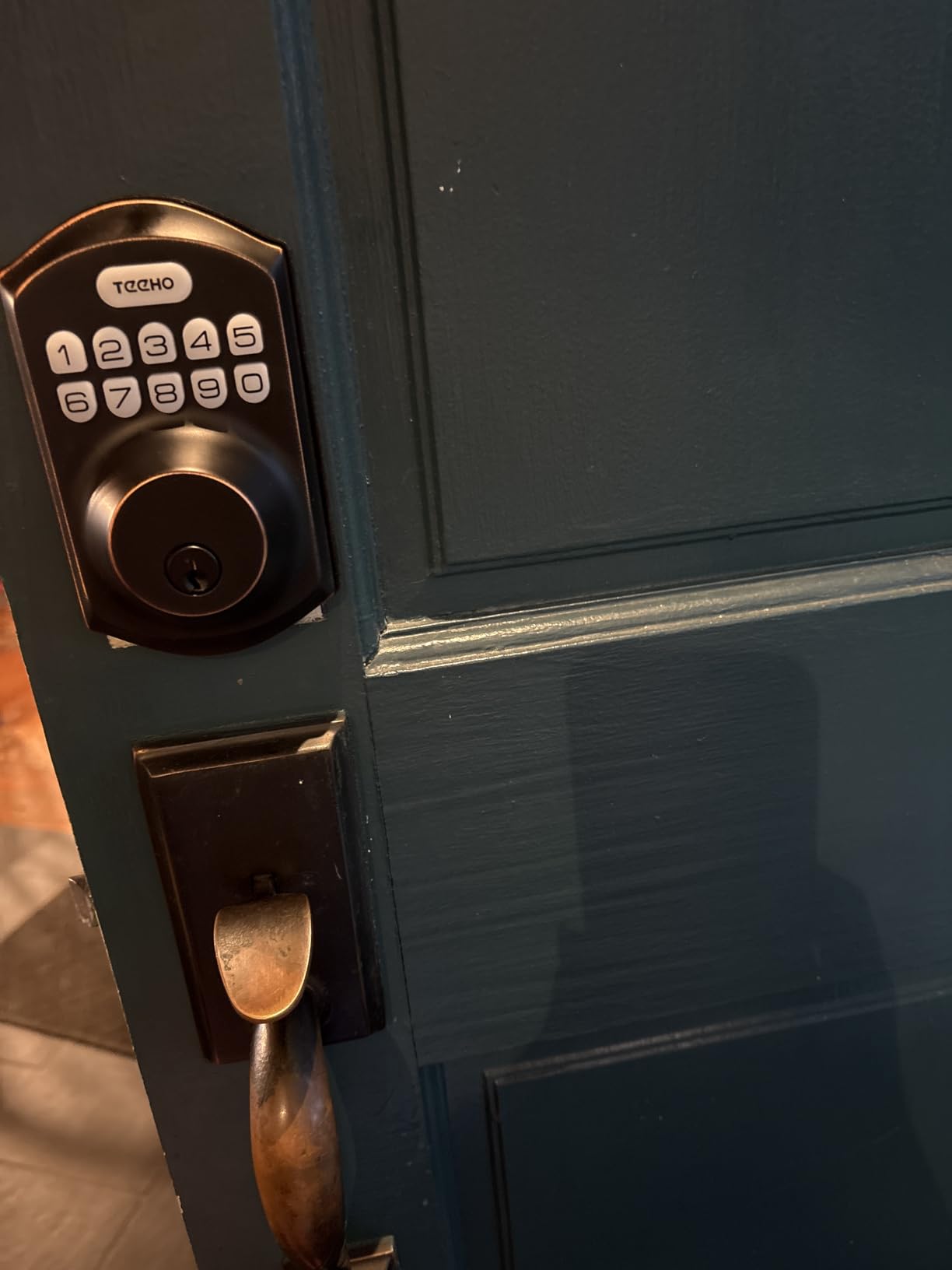 TEEHO TE001 Keyless Entry Deadbolt with Keypad for Front Door, Bronze | ANSI Grade 3 Security, 20 User Codes, Low Battery Alert, IP54 Waterproof, One Touch Lock, Anti-Peep Password & 2 Backup Keys customer photo 1