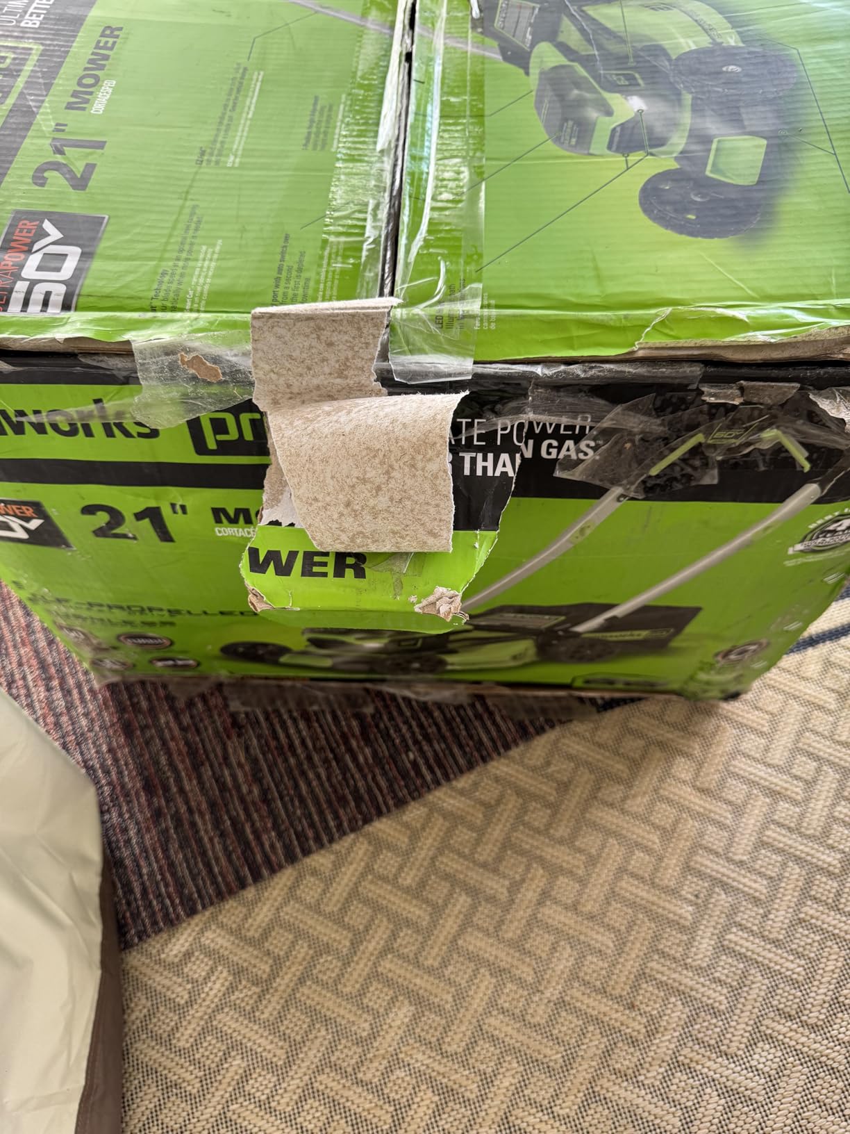 Greenworks 60V 21in Self-Propelled Lawn Mower, (2) 4.0 Ah Battery Kit customer photo 1