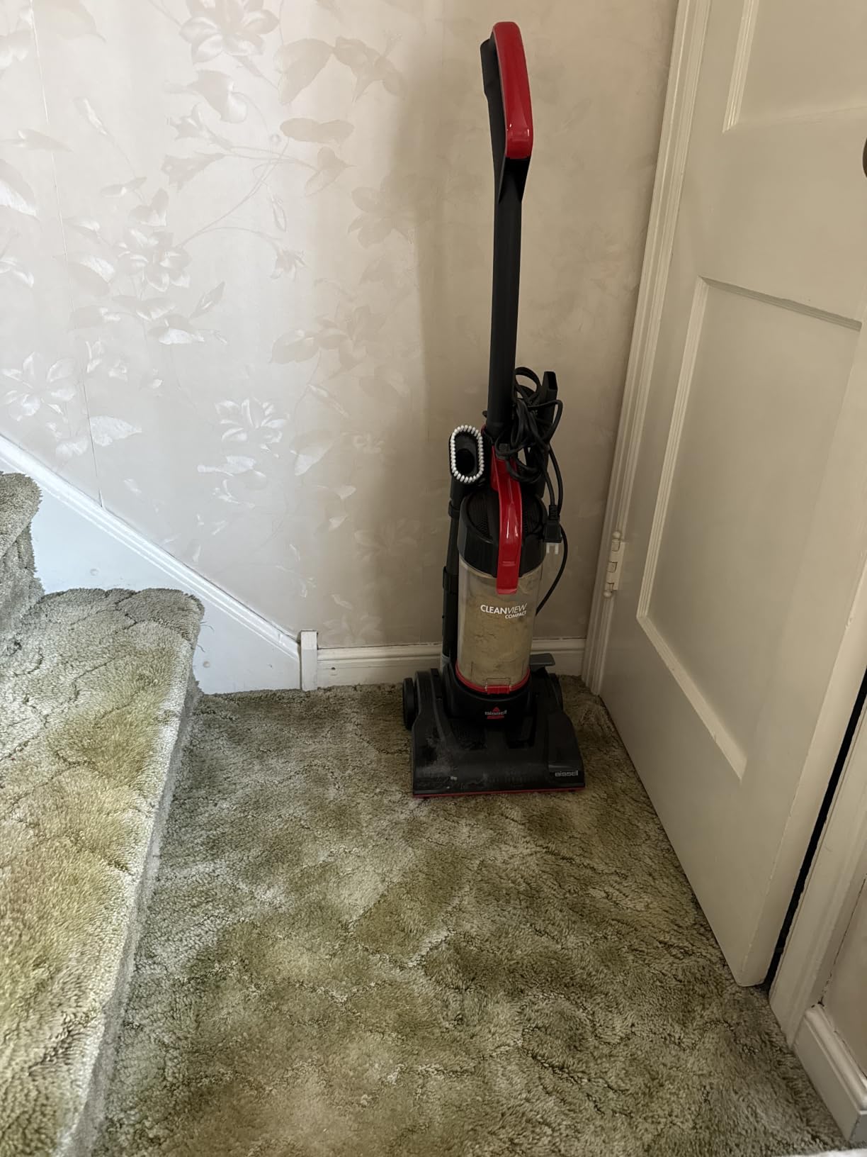 Bissell CleanView Compact, Powerful Suction & Extension Wand, 3508 customer photo 1