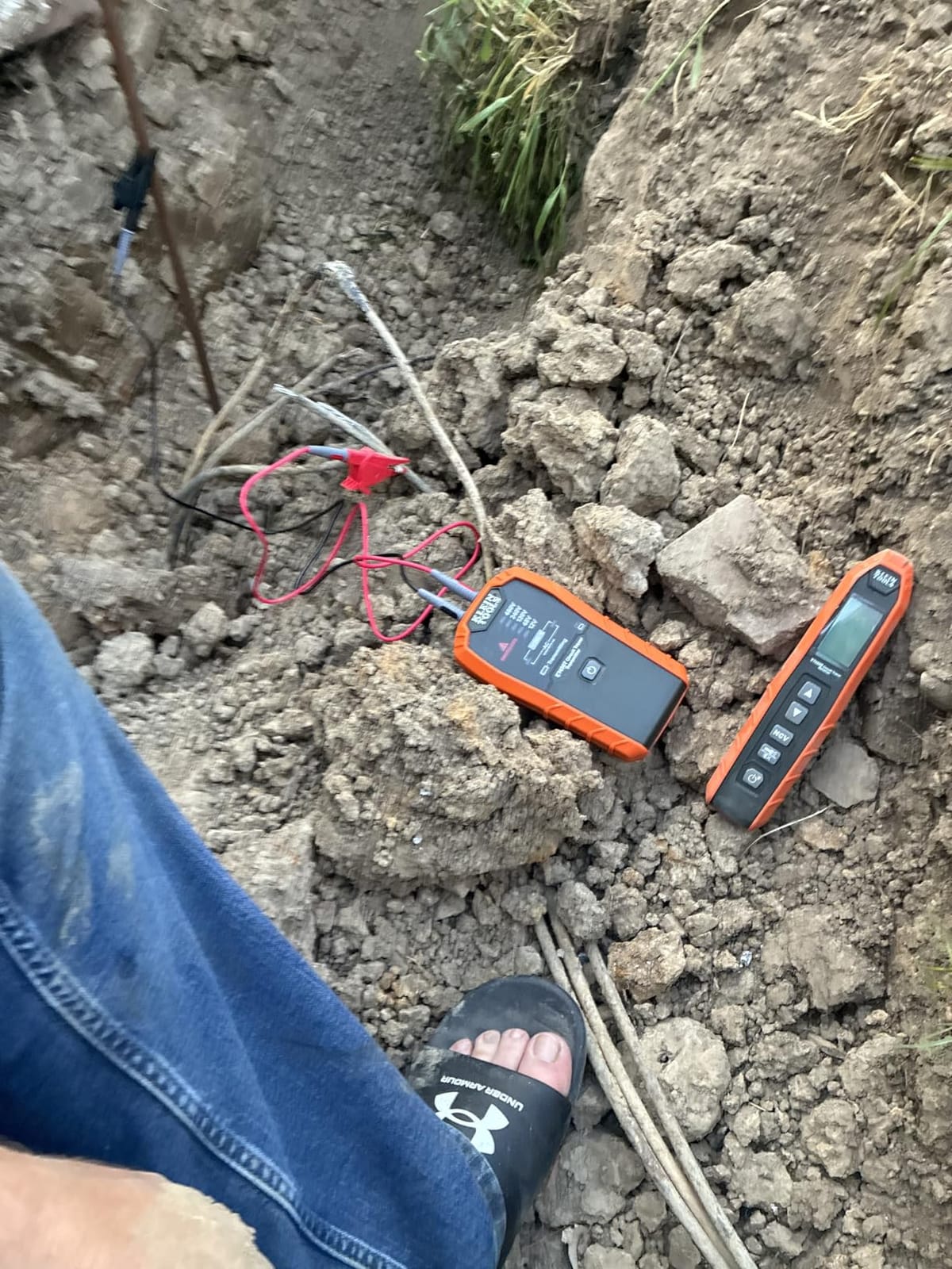 Klein Tools ET450 Advanced Circuit Breaker Finder and Wire Tracer Kit customer photo 1