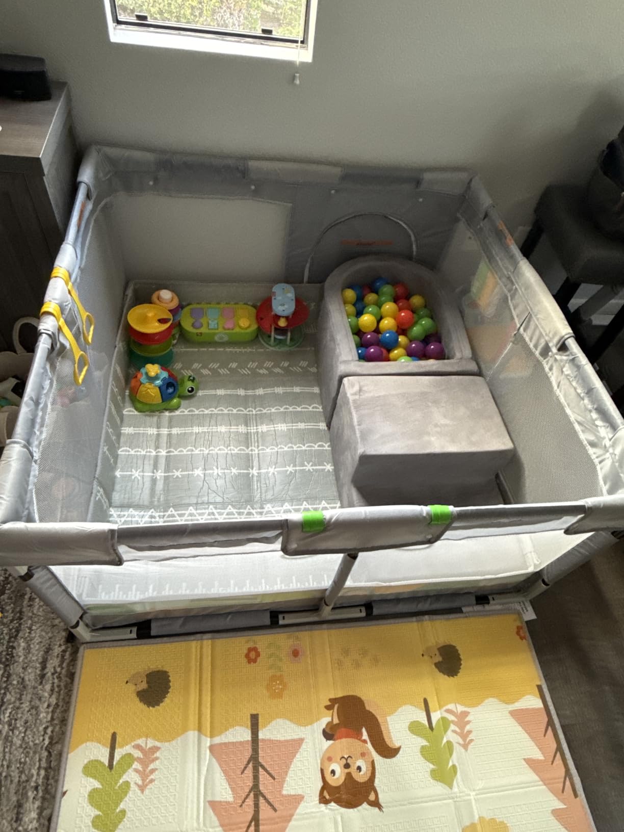 Fodoss Baby Playpen, 47×47in Playpen for Babies and Toddlers with Door customer photo 1