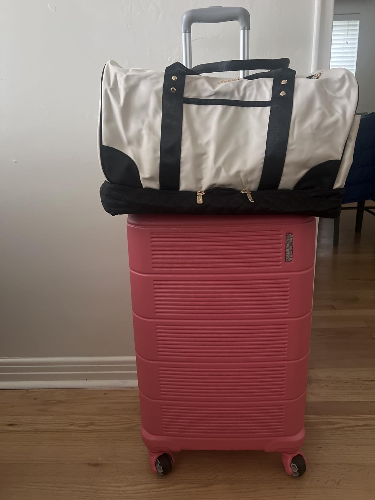 American Tourister Stratum 2.0 Expandable Hardside Luggage with Spinner Wheels, Slate Blue, Carry-on customer photo 1