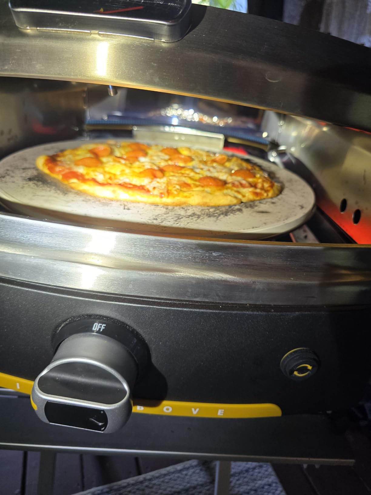 HALO Versa 16 Pizza Oven | 16” Rotating Stone, Patented Dual Burner System, 5-Minute Pizzas, Easy Clean | Propane Powered | HZ-1004-ANA customer photo 1