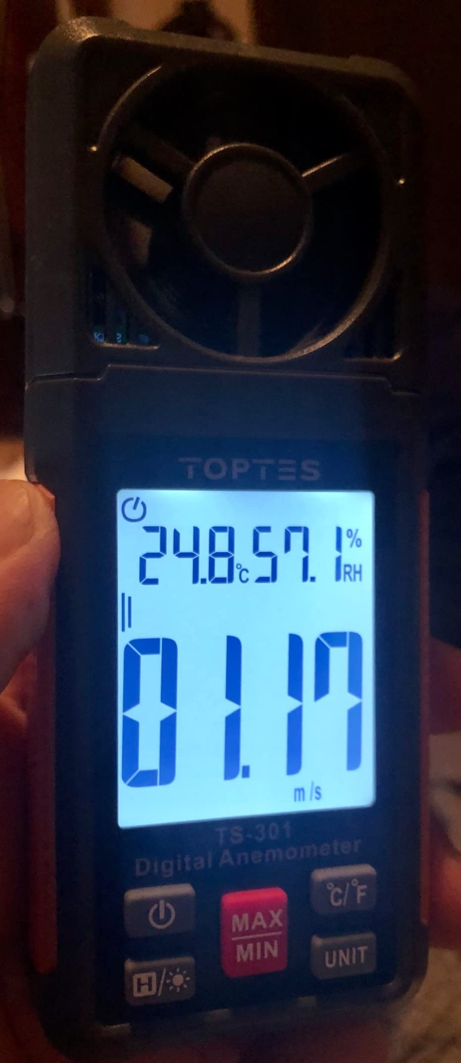 TopTes TS-301 Digital Anemometer, Wind Speed Meter with 2.26-inch Big Backlight LCD Screen, Air Flow Meter for Sailing Surfing Drone Flying RC Plane Golf Shooting HVAC customer photo 1