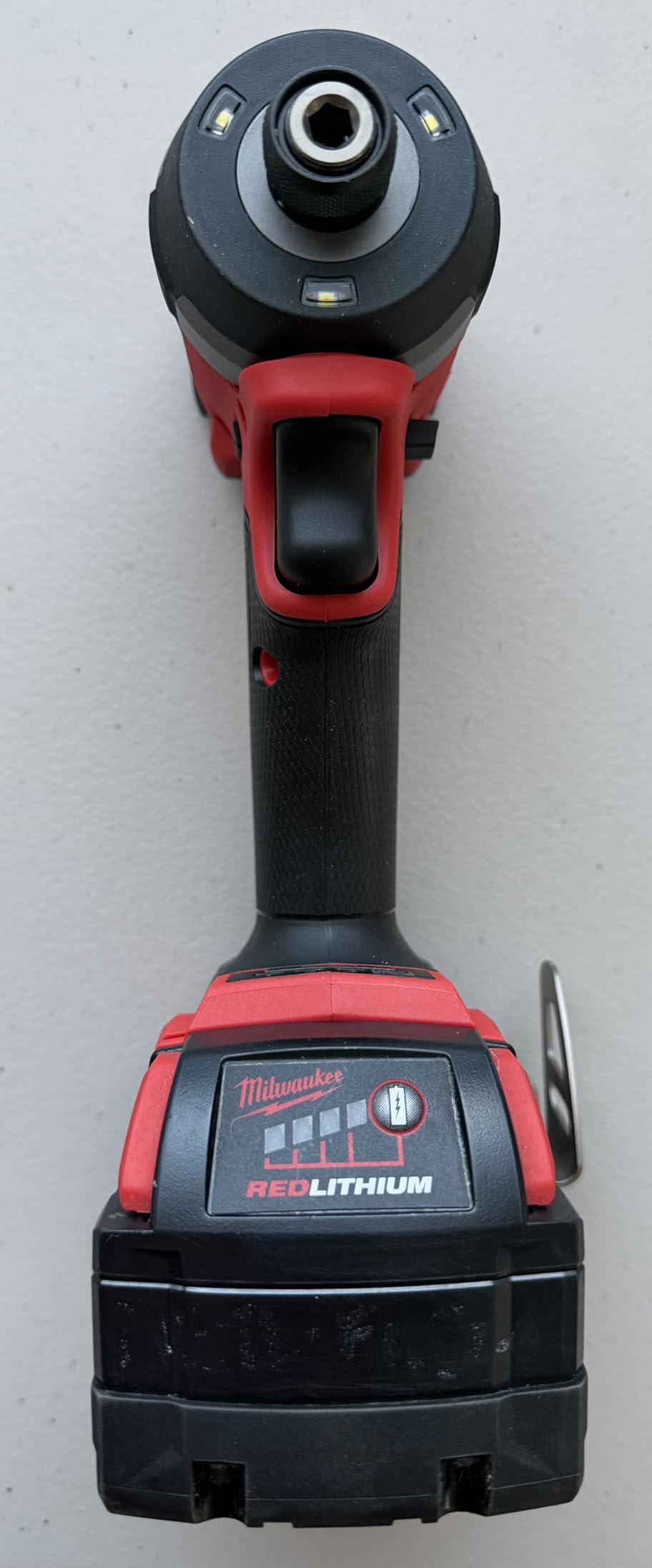 Milwaukee Electric - M18 Fuel 1/4 HEX Impact Driver customer photo 2