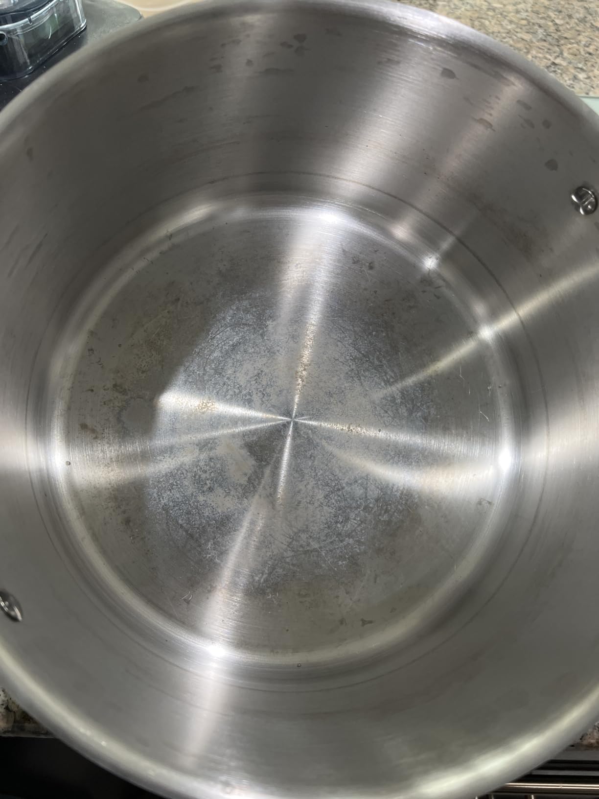 Made In Cookware - 6 Quart Stainless Steel Stock Pot With Lid - 5 Ply Stainless Clad - Professional Cookware - Crafted in Italy - Induction Compatible customer photo 2