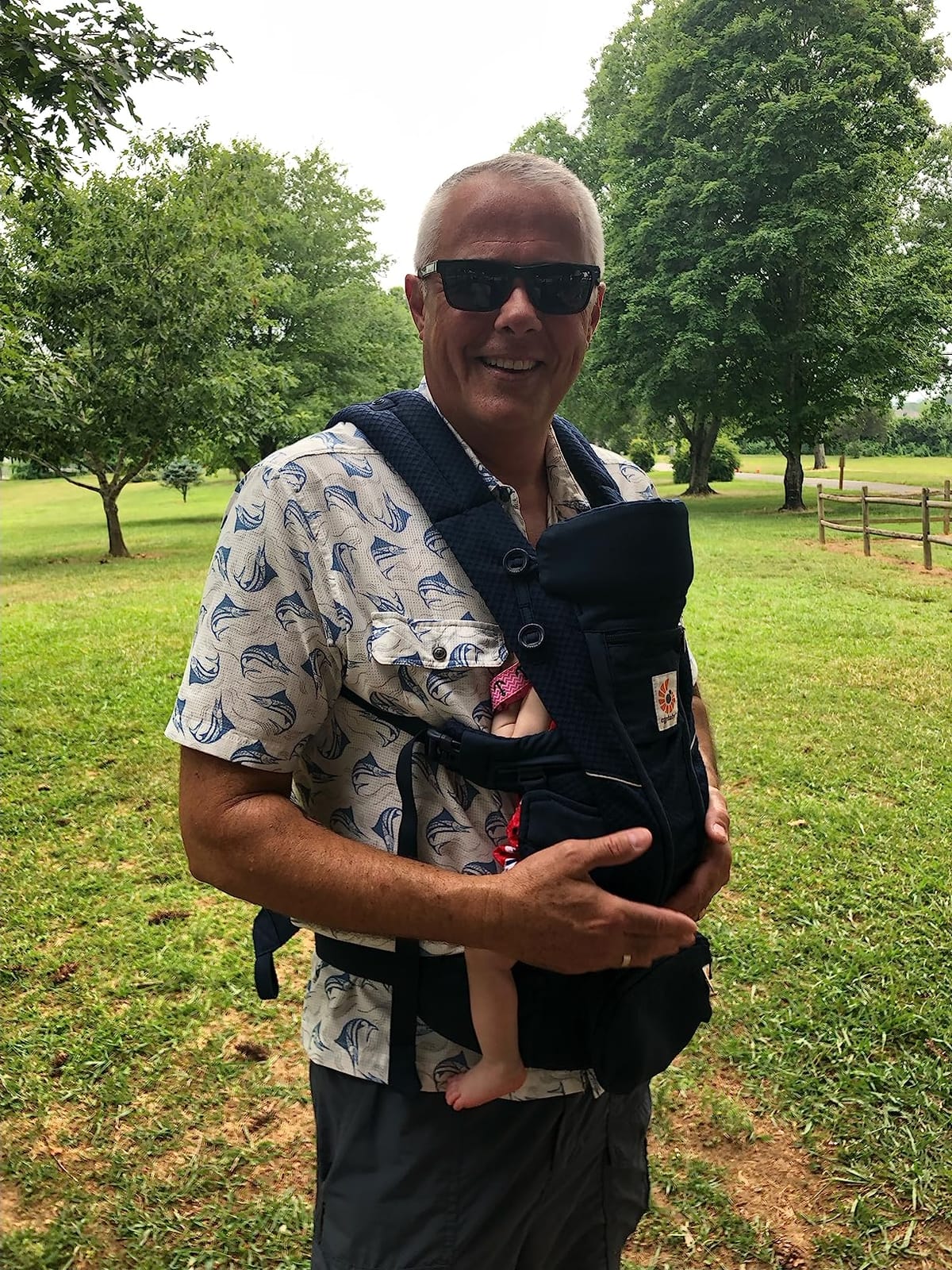 Ergobaby Omni Breeze Baby Carrier All Carry Positions customer photo 1