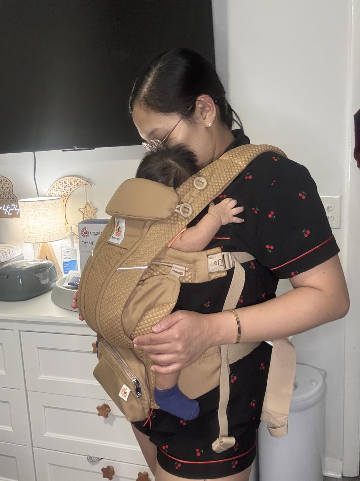 Ergobaby Omni Breeze Baby Carrier All Carry Positions customer photo 2