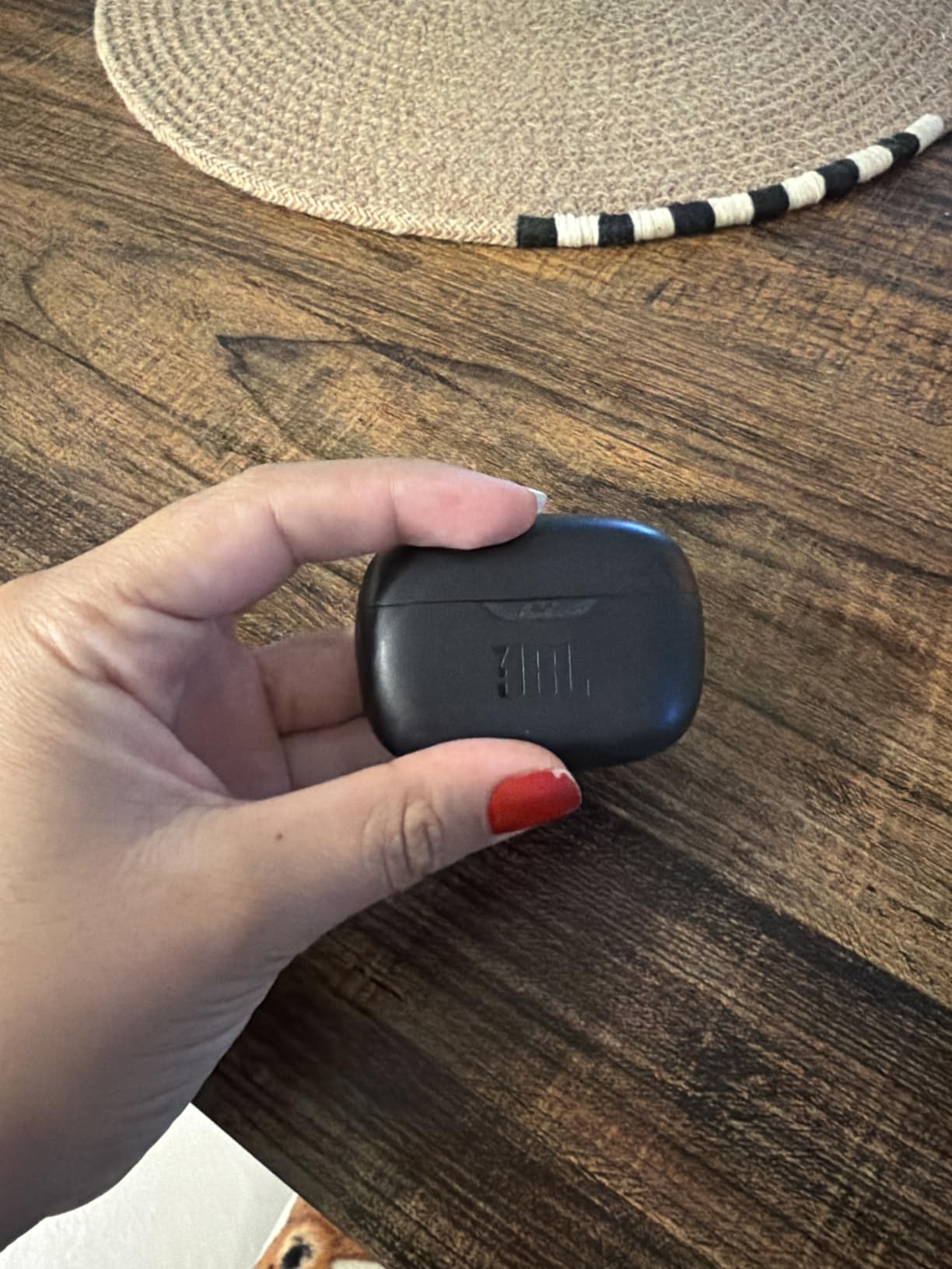 JBL Vibe Beam - True Wireless Earbuds - Black | JBL Deep Bass Sound, Comfortable fit, Up to 32 8h 24h total hours of battery life with speed charging customer photo 1