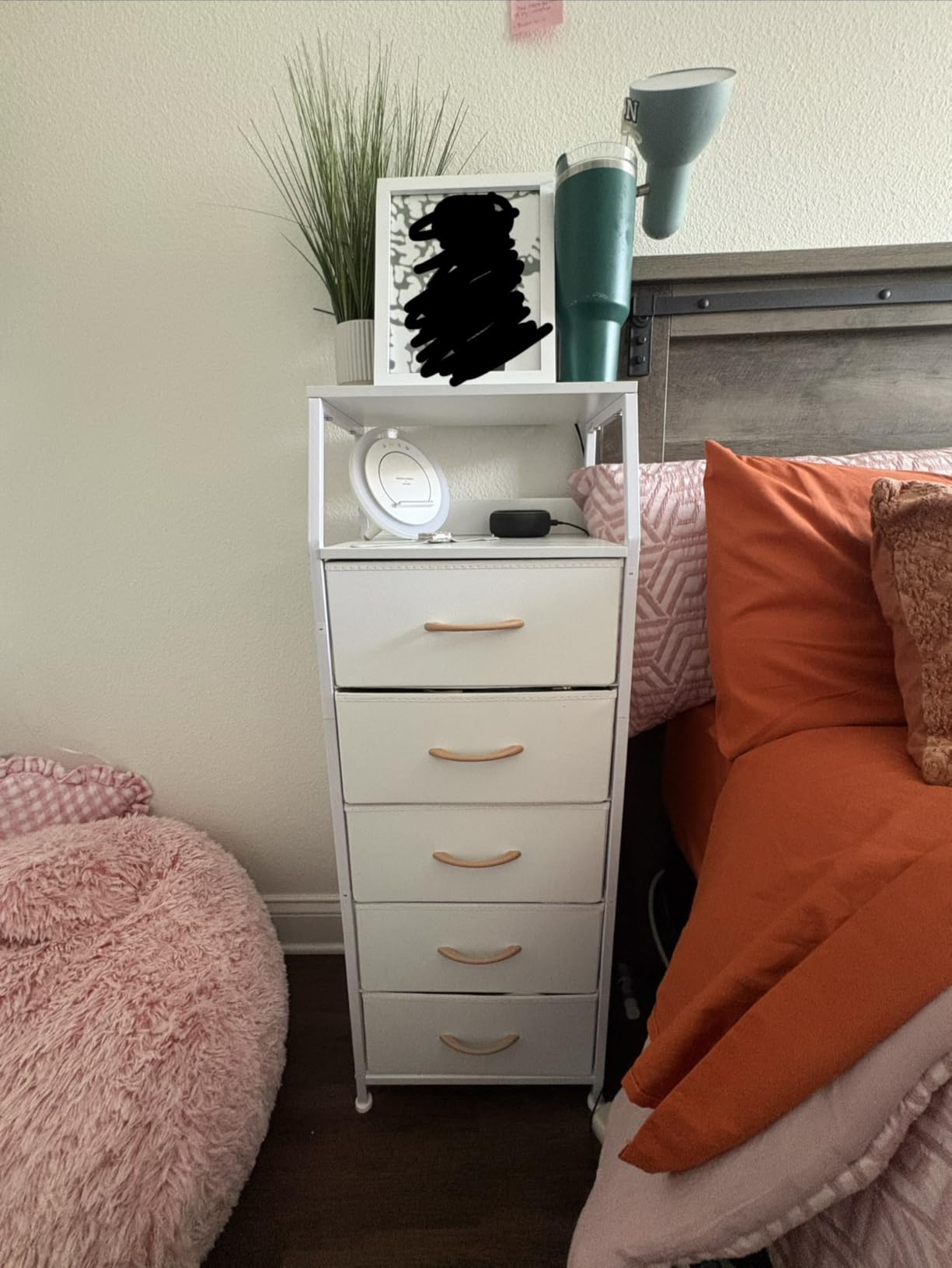 Furnulem White Tall Dresser for Bedroom, 5 Fabric Bins Tall Nightstand customer photo 1