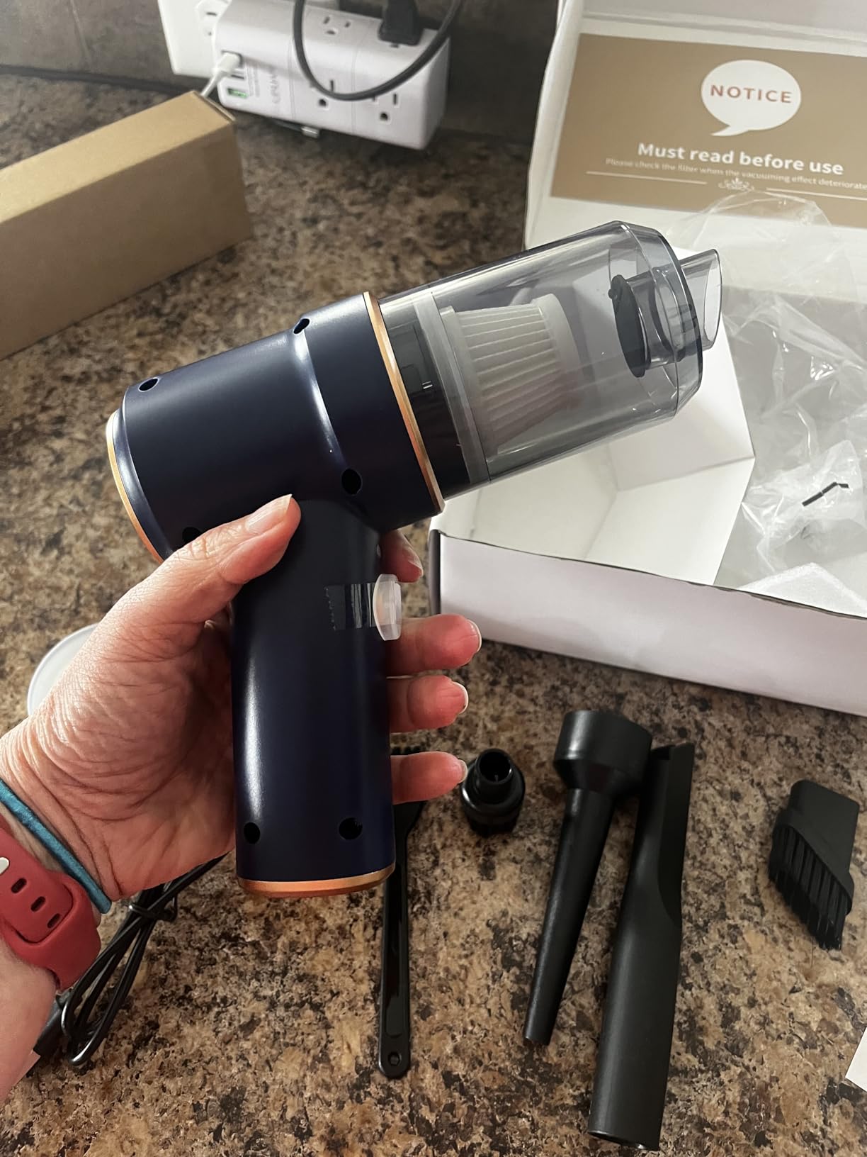 KMM Handheld Car Vacuum Cleaner, Hand Held Vacuum Cleaner and Air Duster customer photo 2