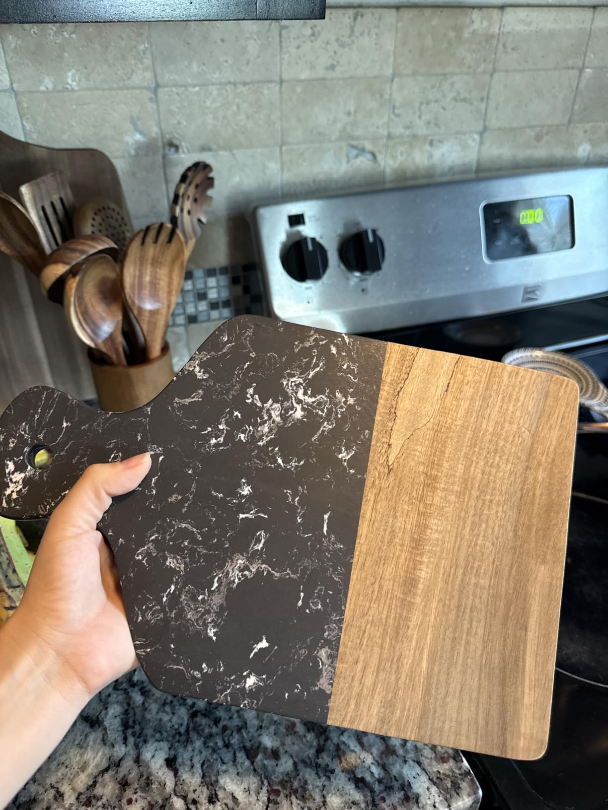 Coloch Marble and Acacia Wood Cutting Board, Charcuterie Chopping Board with Handle, Decorative Serving Board for Cheese, Steak, Bread, Fruit (white) customer photo 1
