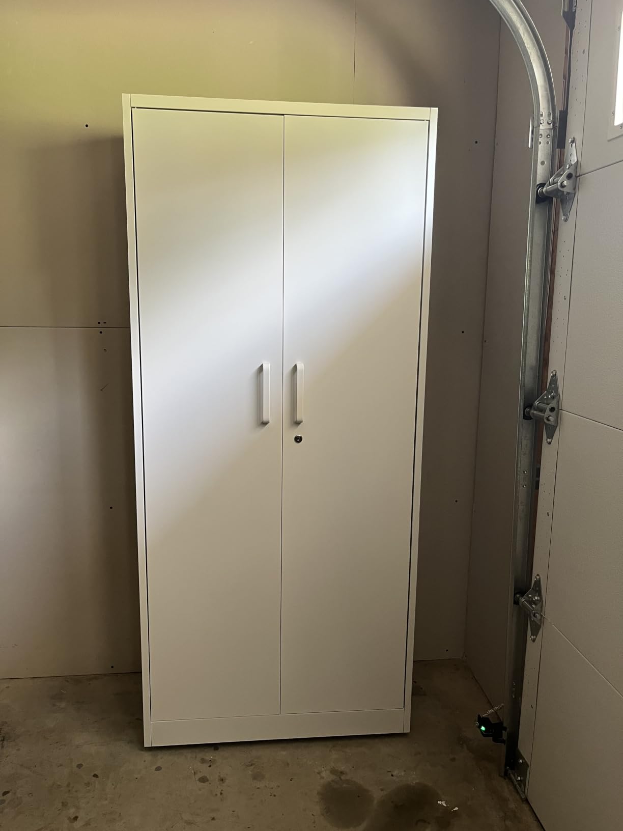 Letaya Metal Garage Storage Cabinets with Lock-72