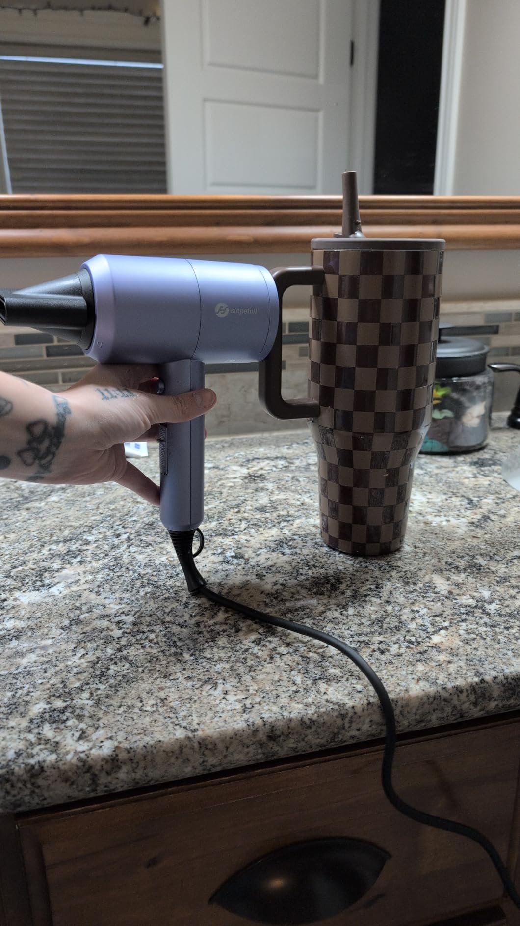 slopehill Professional Ionic Hair Dryer, Powerful 1800W Fast Drying Low Noise Blow Dryer with 2 Concentrator Nozzle 1 Diffuser Attachments for Home Salon Travel (Black) customer photo 2