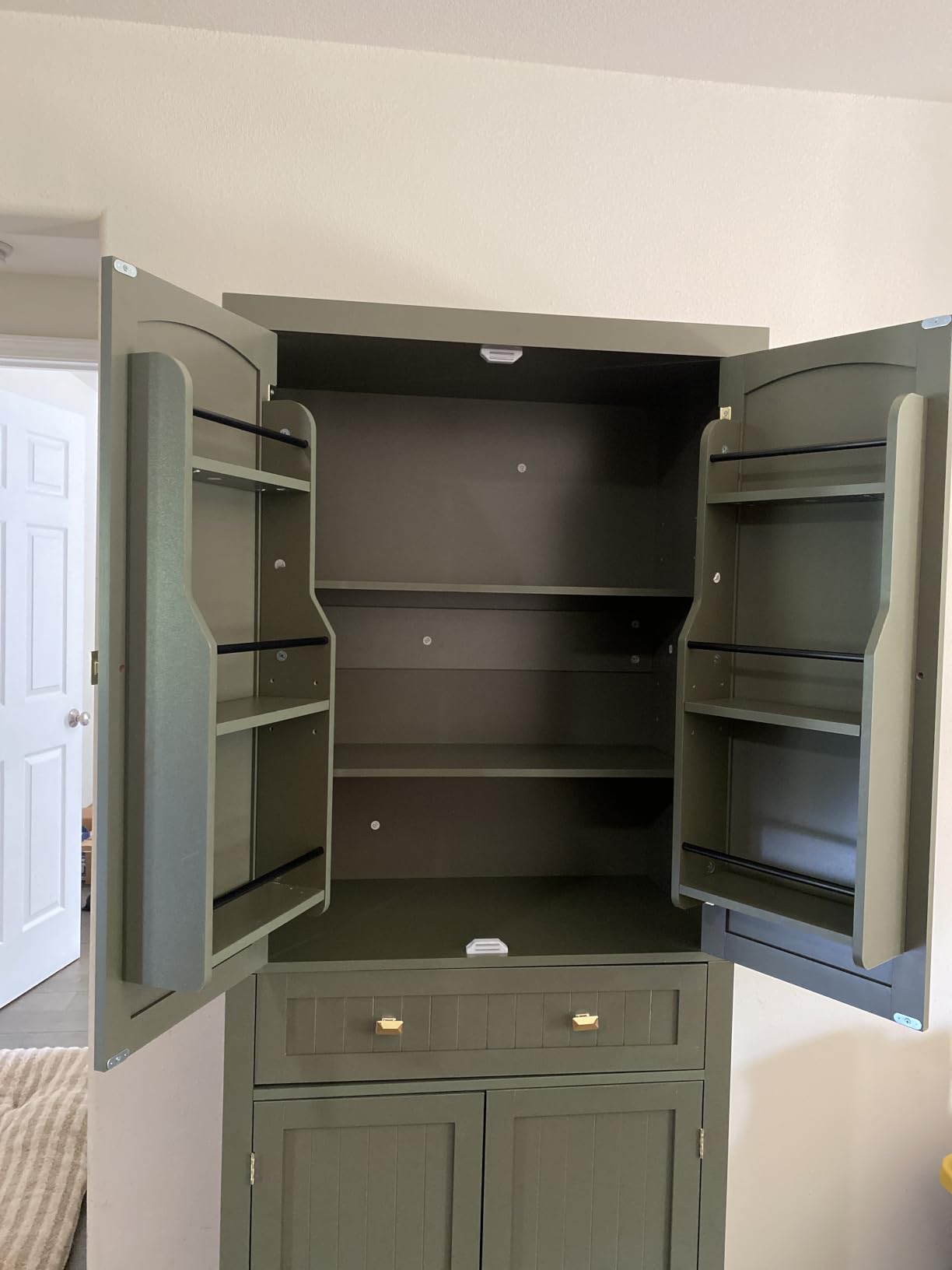 VASAGLE Pantry Cabinet, Freestanding Tall Cupboard with a Drawer customer photo 2
