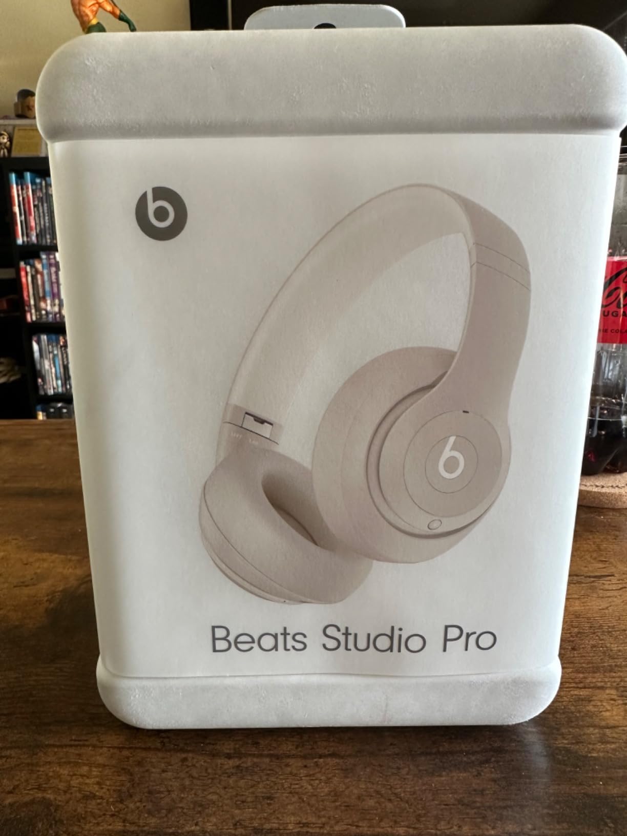 Beats Studio Pro Premium Wireless Over-Ear Headphones - Black customer photo 1