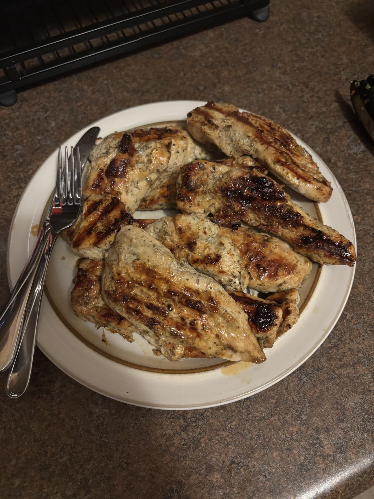 Ninja Sizzle Indoor Grill & Griddle, 14'', 500°F, Grey/Silver, GR101 | Interchangeable nonstick grill & griddle plate, dishwasher-safe lid, 500°F edge-to-edge heat for perfect char-grilled marks. customer photo 2