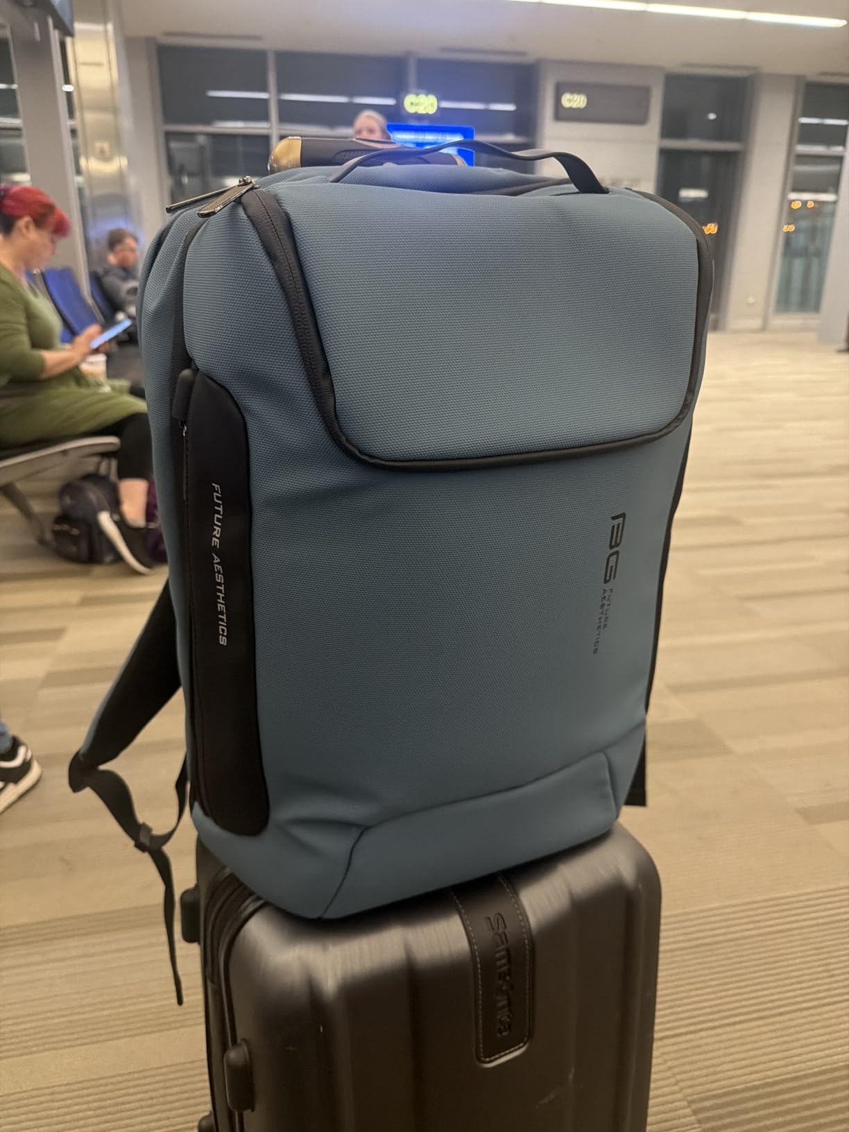 BANGE Anti Theft Backpack With TSA Lock,Waterproof Backpacks With YKK Zipper, High Tech Business Backpack For Men And Women, Laptop Backpack Fits For 17.3 Inch Notebook… customer photo 2