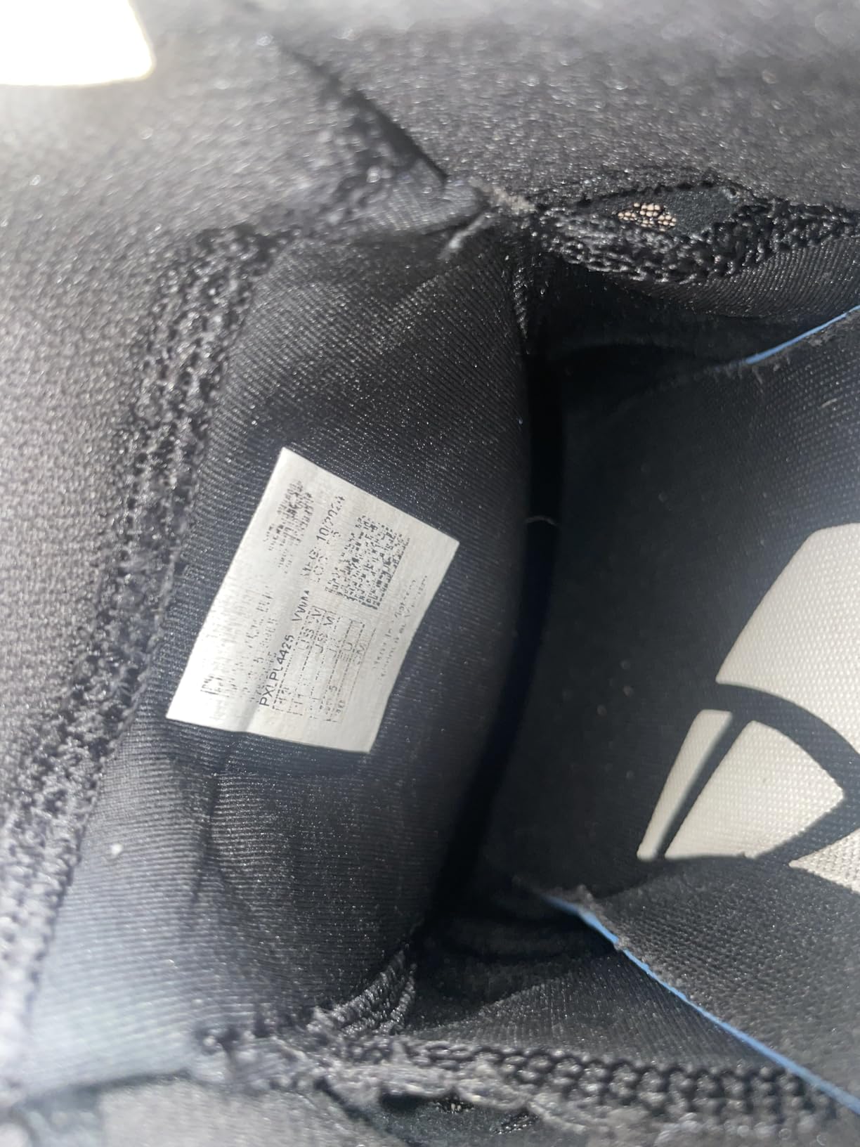 New Balance Women's FuelCell Vb-01 V1 Volleyball Shoes customer photo 2