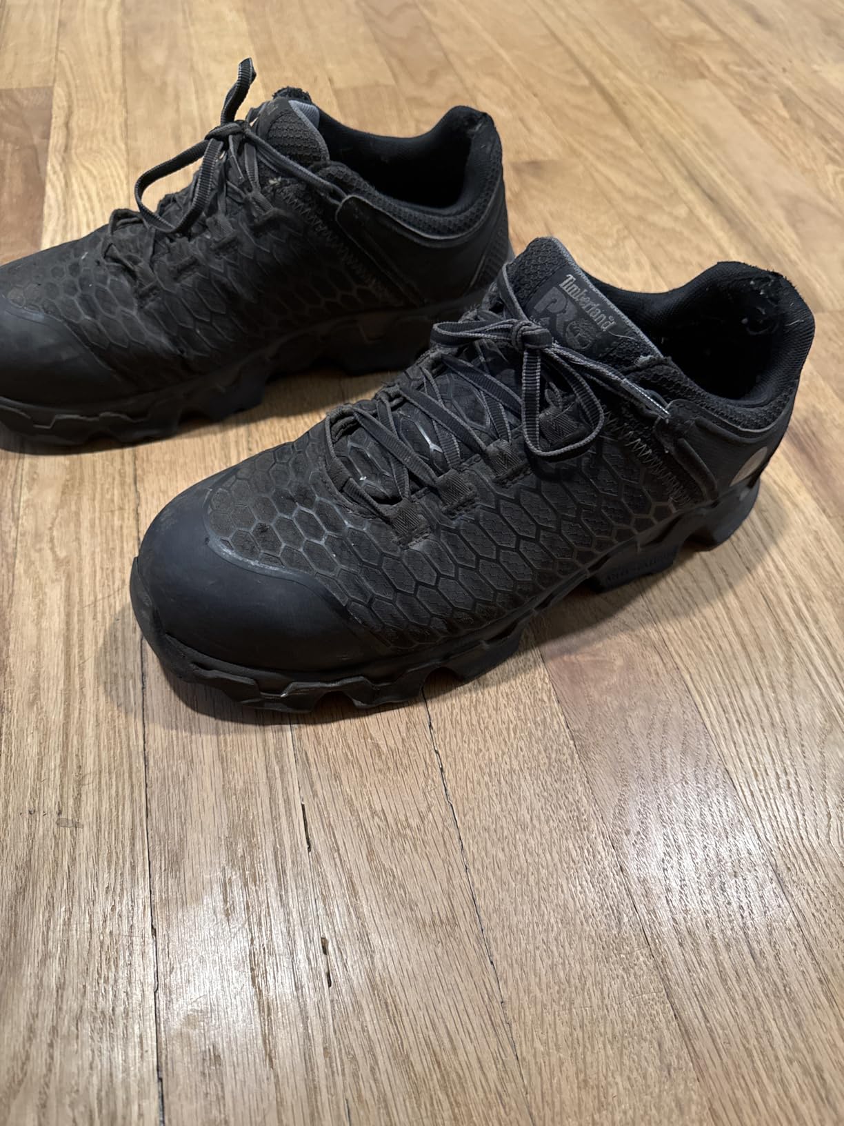 Timberland PRO Men's Powertrain Sport Alloy Safety Toe Industrial Athletic Work Shoe, Black/Grey-2024 New, 11 customer photo 2