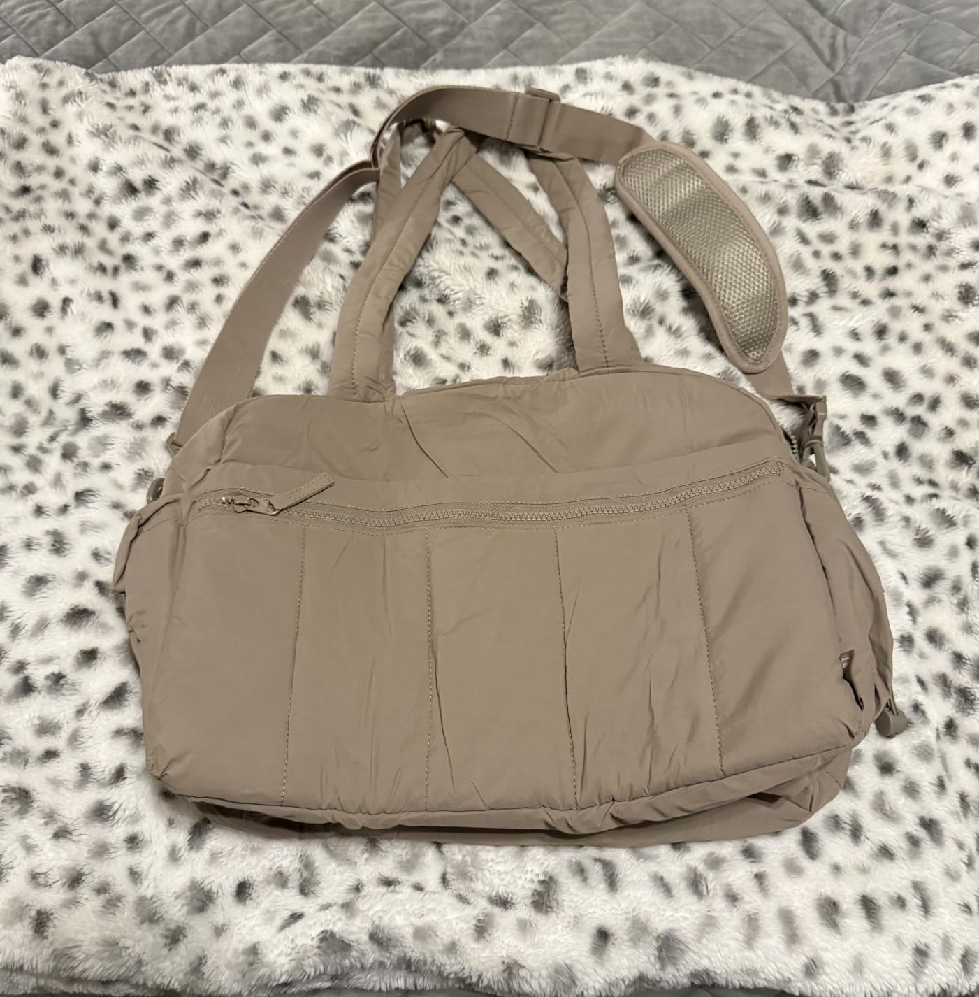 BAGSMART Duffle Bag for Travel, Gym Bag for Women, Weekender Carry on customer photo 1