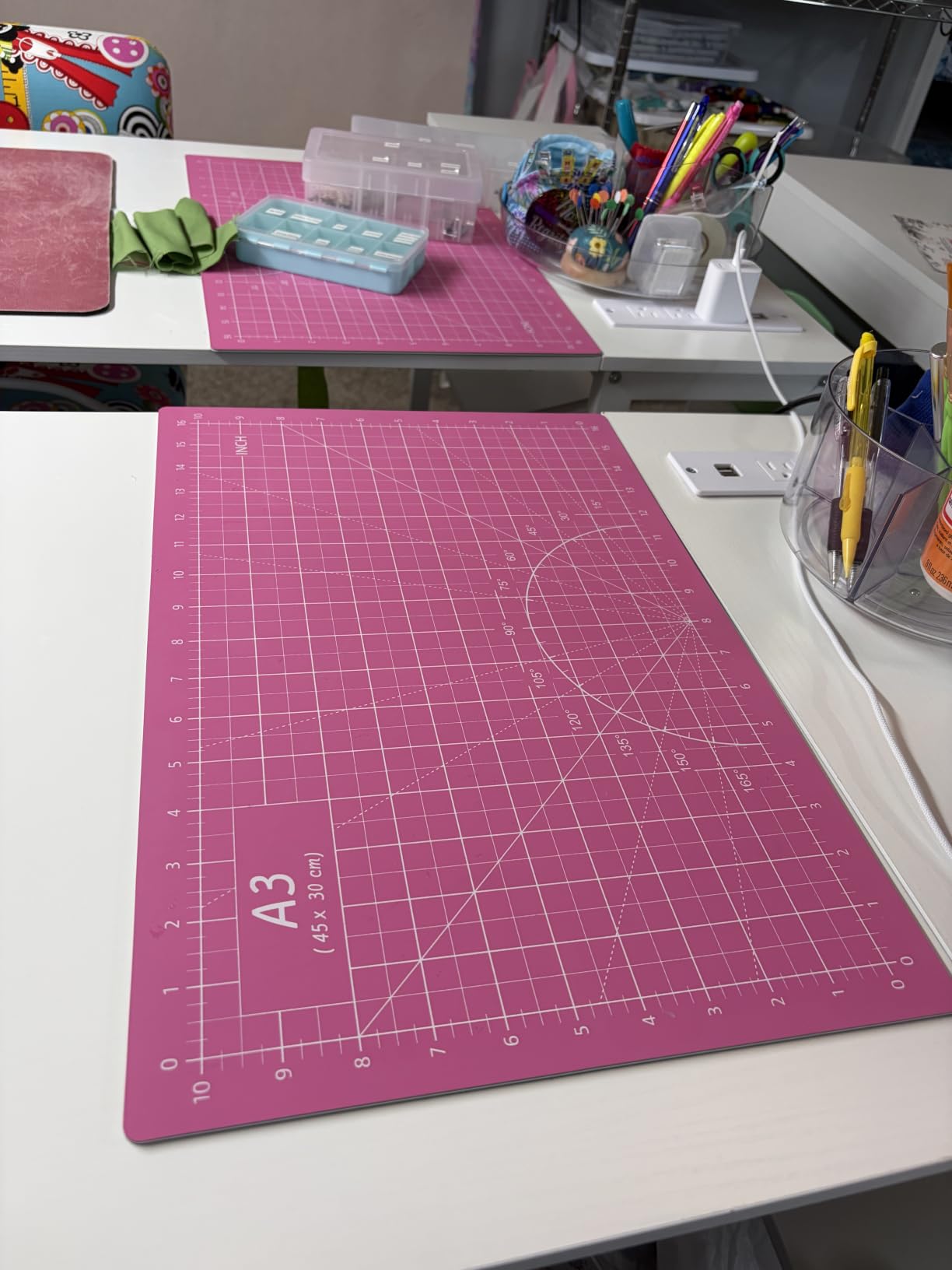 Headley Tools Thickened 36 x 48 Inch Self Healing Sewing Cutting Mat, A0 Rotary Cutting Sewing Mat for Crafts, Double Sided 5-Ply Table Cutting Board for Fabric Quilting Leather Hobby, (Grey/Black) customer photo 1
