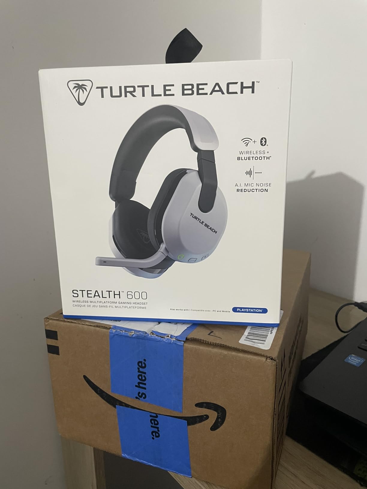 Turtle Beach Stealth 600 Wireless Multiplatform Gaming Headset for PS5 & PC customer photo 2